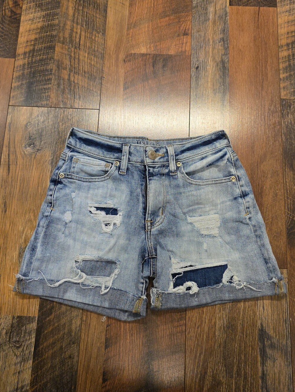 Maurices Women's Distressed Denim Shorts Size 0